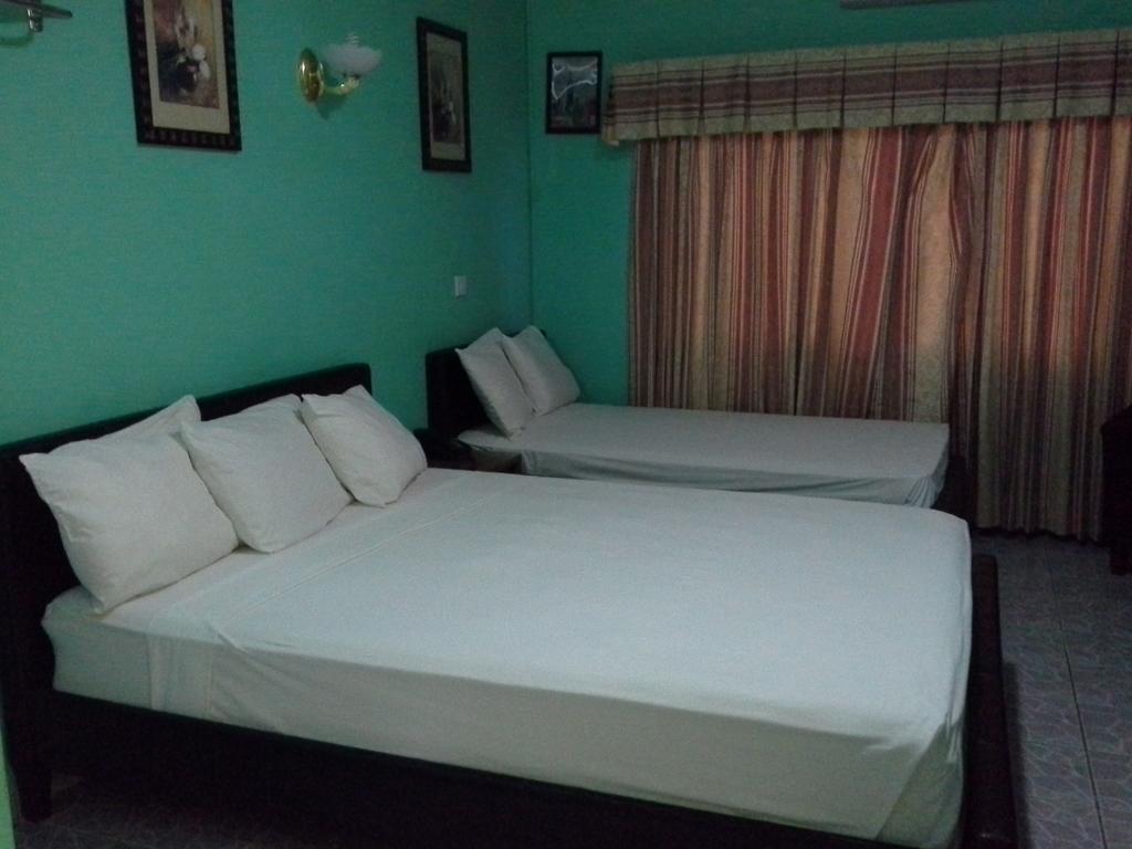 Pg Quality Inn จอร์จทาวน์ ภายนอก รูปภาพ